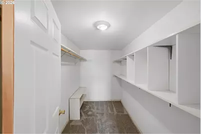 384 N Marple St, Coos Bay, OR 97420 - Photo 31