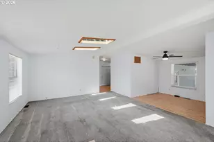384 N Marple St, Coos Bay, OR 97420 - Photo 7