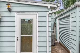 9554 SE Tenino Ct, Portland, OR 97266 - Photo 31