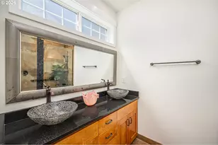 2345 Pioneer Pike, Eugene, OR 97401 - Photo 13