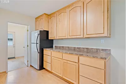 1531 Nichols Blvd, Longview, WA 98632 - Photo 9