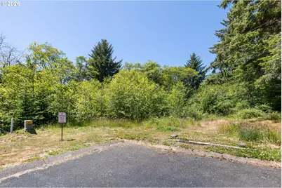 3061 NE Cascara Ct, Lincoln City, OR 97367 - Photo 9