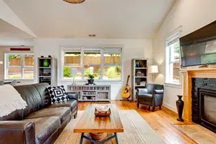 2695 NW Mt Ashland Dr, McMinnville, OR 97128 - Photo 9