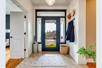 2695 NW Mt Ashland Dr, McMinnville, OR 97128 - Photo 5