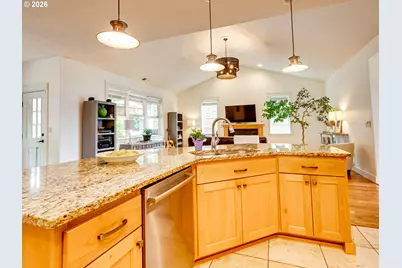 2695 NW Mt Ashland Dr, McMinnville, OR 97128 - Photo 21