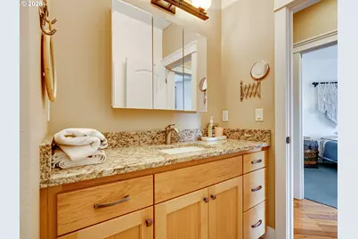 2695 NW Mt Ashland Dr, McMinnville, OR 97128 - Photo 33