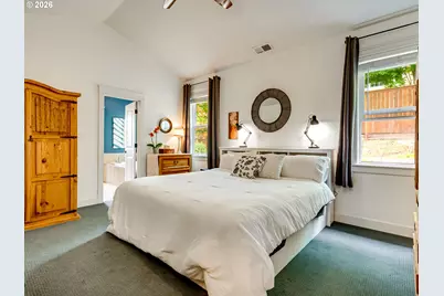 2695 NW Mt Ashland Dr, McMinnville, OR 97128 - Photo 25