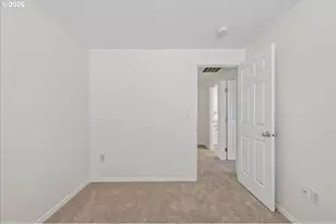 2743 SE 98th Ave, Portland, OR 97266 - Photo 17