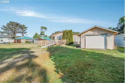 105 Breeze St, Depoe Bay, OR 97341 - Photo 25