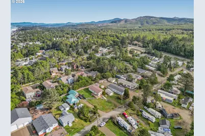 105 Breeze St, Depoe Bay, OR 97341 - Photo 29
