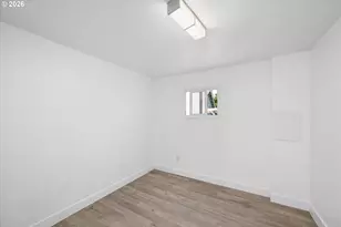 4750 Franklin Blvd, Eugene, OR 97403 - Photo 11