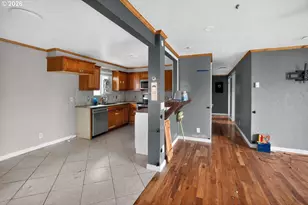 29785 Turner St, Gold Beach, OR 97444 - Photo 11
