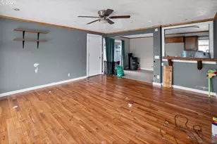 29785 Turner St, Gold Beach, OR 97444 - Photo 13
