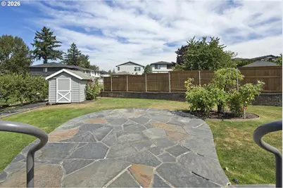 1747 SW Montmore Way, Troutdale, OR 97060 - Photo 9