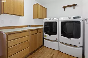 1747 SW Montmore Way, Troutdale, OR 97060 - Photo 27