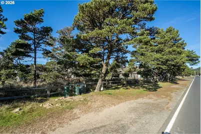 13700 Cape Kiwanda Dr, Pacific City, OR 97135 - Photo 13