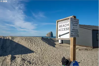 13700 Cape Kiwanda Dr, Pacific City, OR 97135 - Photo 15