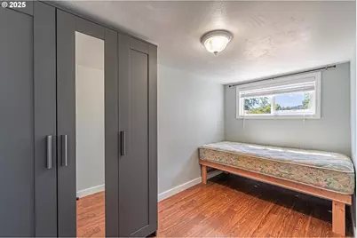 1415 S Bertelsen Rd #152, Eugene, OR 97402 - Photo 9