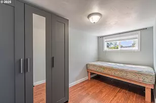 1415 S Bertelsen Rd, Eugene, OR 97402 - Photo 9