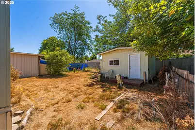 1415 S Bertelsen Rd #152, Eugene, OR 97402 - Photo 19