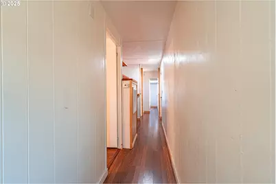 1415 S Bertelsen Rd #152, Eugene, OR 97402 - Photo 11