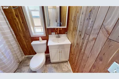 32051 Watson Ln #B, Gold Beach, OR 97444 - Photo 13