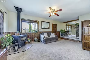 1116 Pleasant St, Springfield, OR 97477 - Photo 9