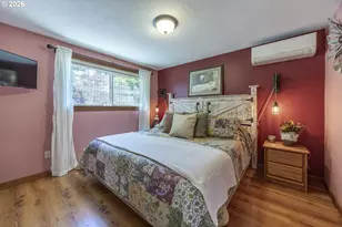 1116 Pleasant St, Springfield, OR 97477 - Photo 11