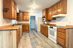 15741 S Gilchrist Rd, Mulino, OR 97042 - Photo 9