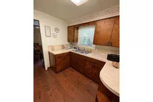 40 Allen Ave, Springfield, OR 97477 - Photo 9