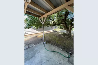 40 Allen Ave, Springfield, OR 97477 - Photo 21