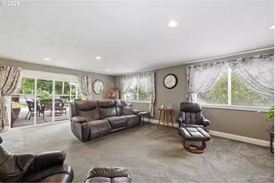 37148 Parsons Creek Rd, Springfield, OR 97478 - Photo 15