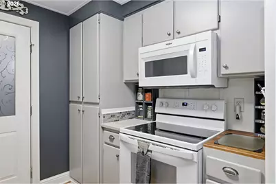 37148 Parsons Creek Rd, Springfield, OR 97478 - Photo 11