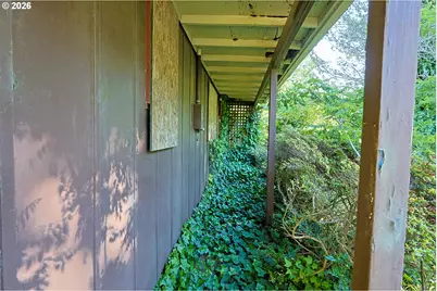1840 S 19th St, Coos Bay, OR 97420 - Photo 11