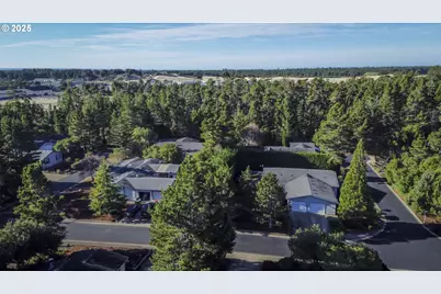 515 Robin Ln, Florence, OR 97439 - Photo 37