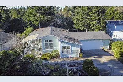 515 Robin Ln, Florence, OR 97439 - Photo 3