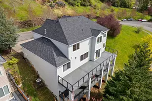 10928 SE Lenore St, Happy Valley, OR 97086 - Photo 17