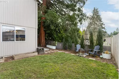 672 SE Alder Ct, Hillsboro, OR 97123 - Photo 29