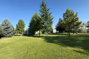 57366 N Rainbow Rd, Christmas Valley, OR 97641 - Photo 21