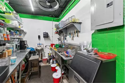 210 N Molalla Ave, Molalla, OR 97038 - Photo 35