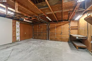 18280 Indian Creek Dr, Lake Oswego, OR 97035 - Photo 21