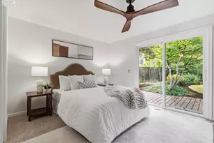 18280 Indian Creek Dr, Lake Oswego, OR 97035 - Photo 39