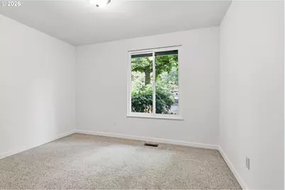 18280 Indian Creek Dr, Lake Oswego, OR 97035 - Photo 35