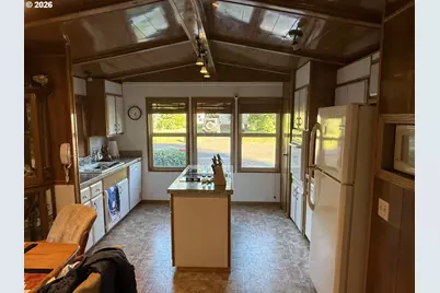 92 Evans St, Carson, WA 98610 - Photo 3