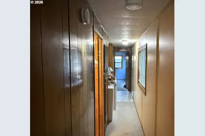 92 Evans St, Carson, WA 98610 - Photo 9