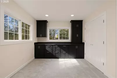 11340 NW Pumpkin Ct, Portland, OR 97229 - Photo 25
