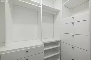 11340 NW Pumpkin Ct, Portland, OR 97229 - Photo 21