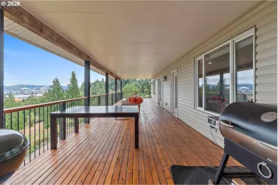 29260 Harbor View Dr, Rainier, OR 97048 - Photo 13