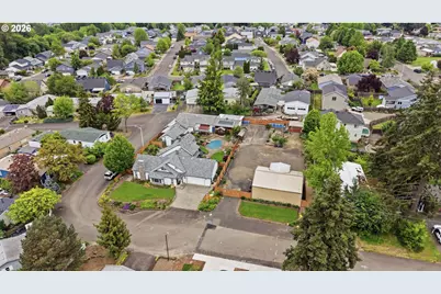 210 W 8th St, Lafayette, OR 97127 - Photo 5