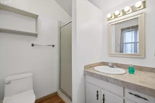 210 W 8th St, Lafayette, OR 97127 - Photo 41
